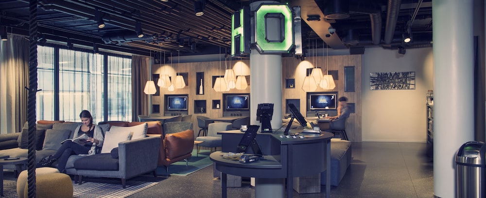 comfort hotel xpress central station