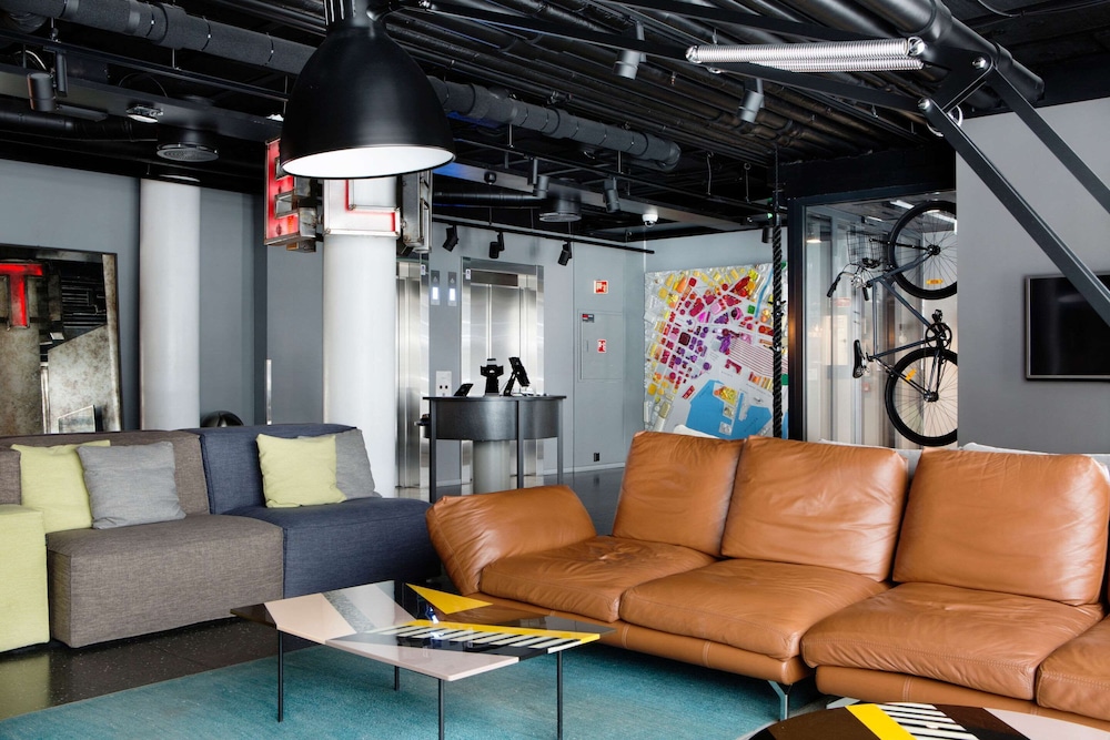 comfort hotel xpress central station