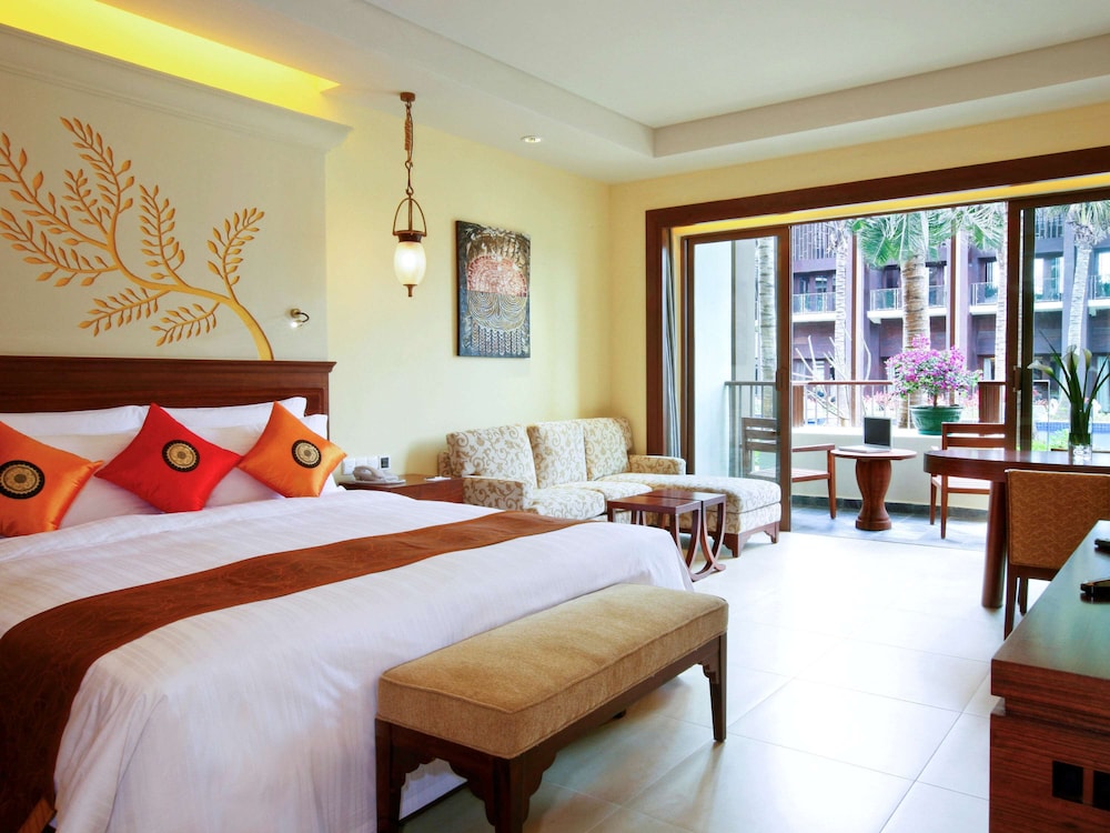 pullman sanya yalong bay villas and resort