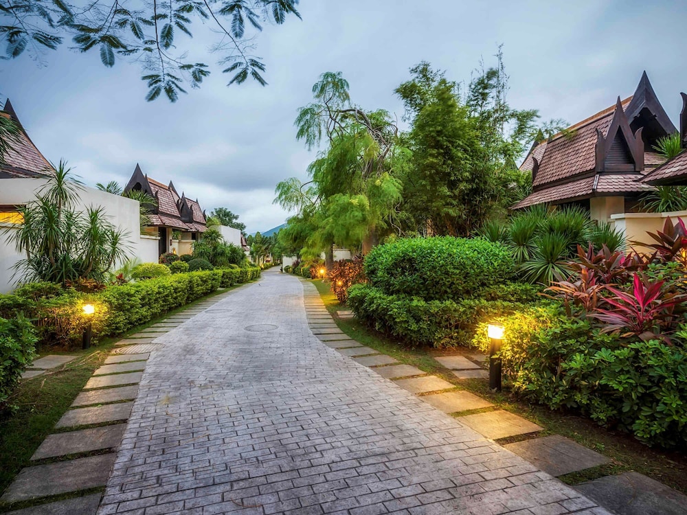 pullman sanya yalong bay villas and resort