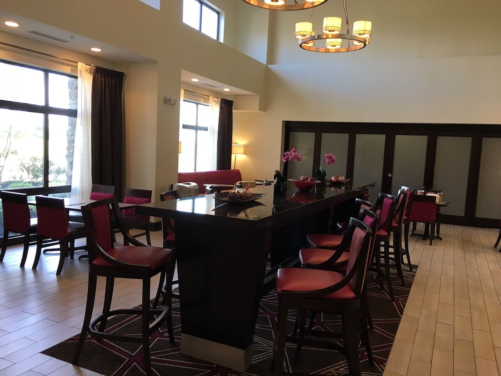 hampton inn and suites sandusky milan