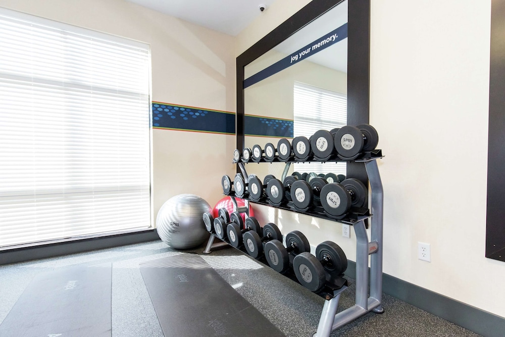 hampton inn and suites sandusky milan