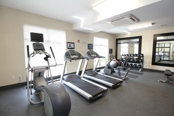 hampton inn and suites sandusky milan