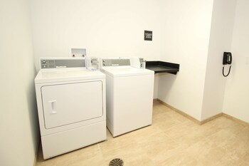 hampton inn and suites sandusky milan