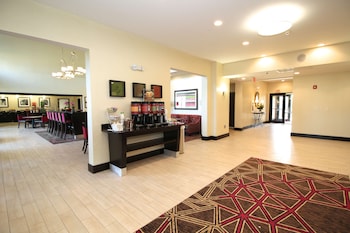 hampton inn and suites sandusky milan