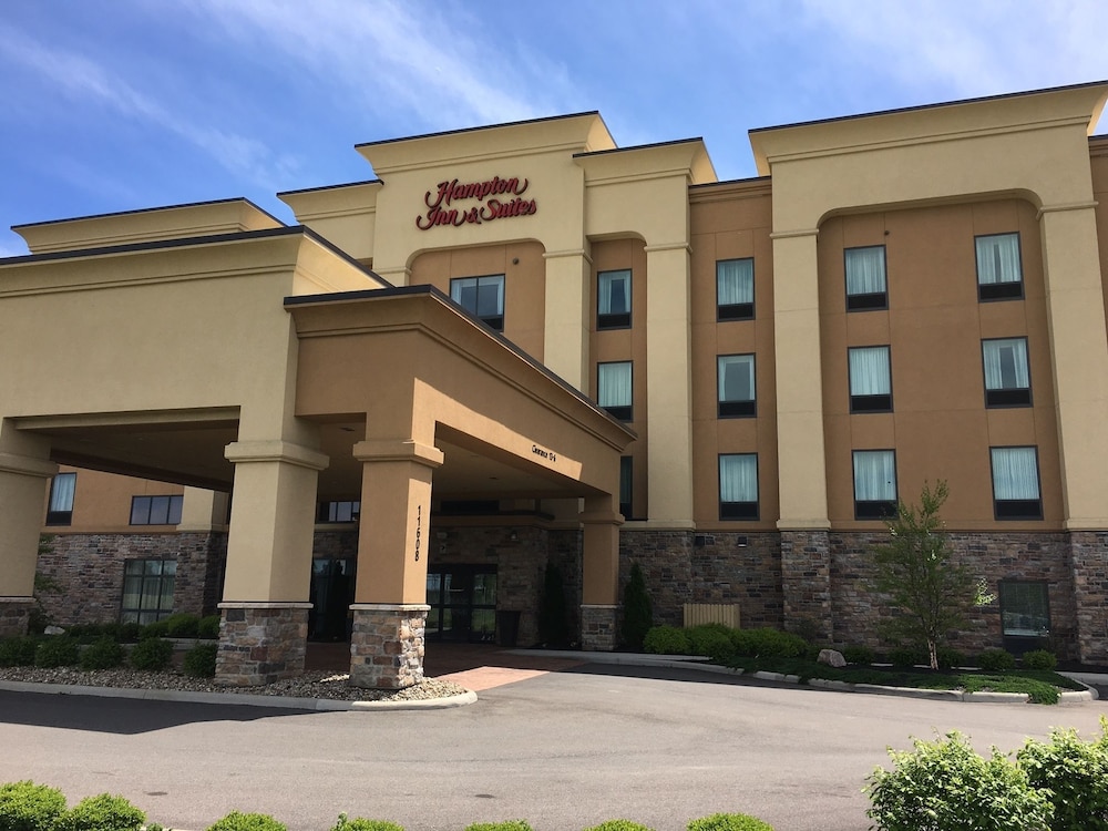 hampton inn and suites sandusky milan