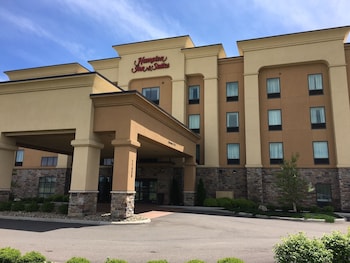 hampton inn and suites sandusky milan