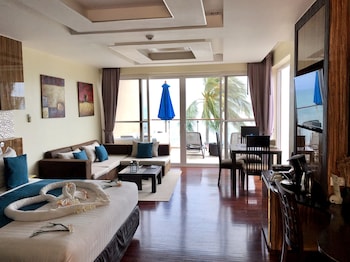 royal beach boutique resort and spa