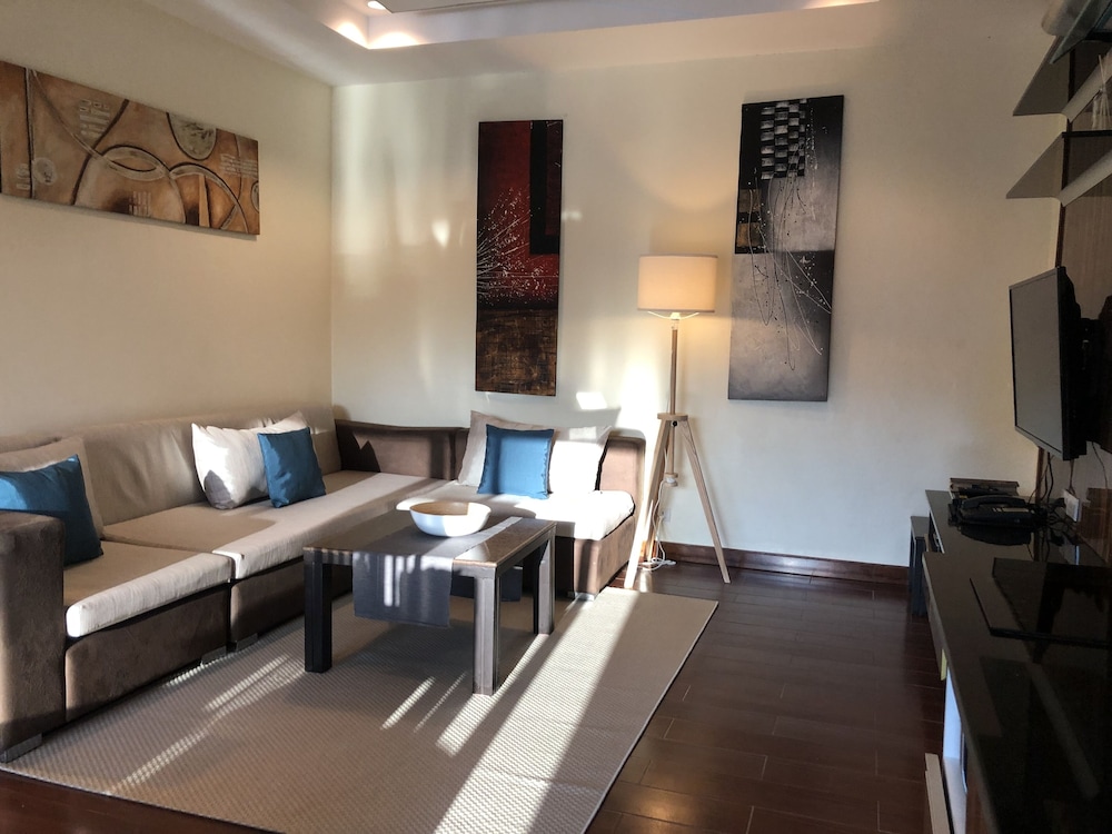 royal beach boutique resort and spa