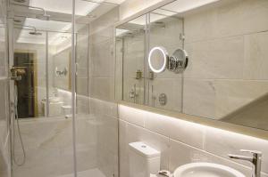 browns central hotel