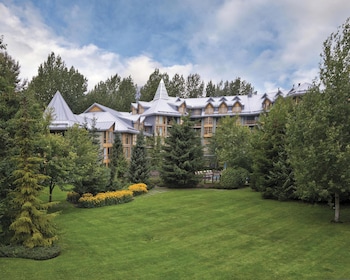 whistler cascade lodge