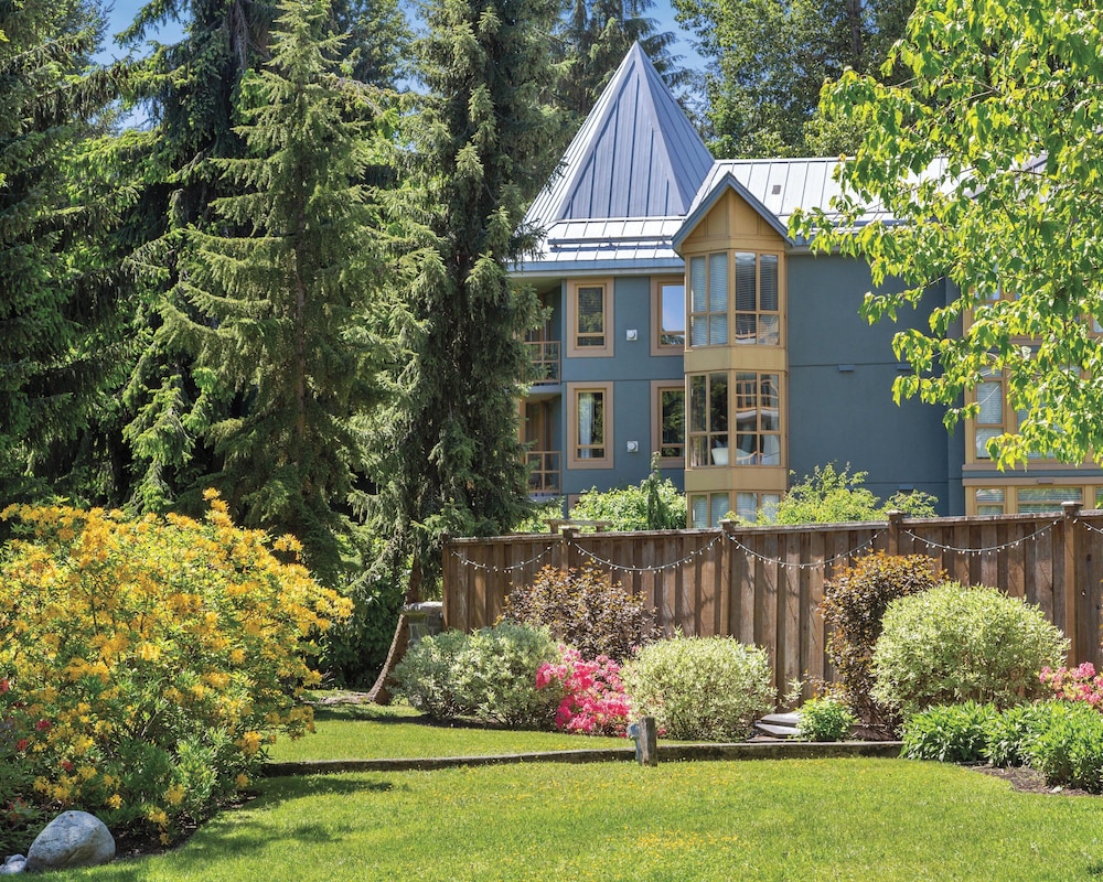 whistler cascade lodge