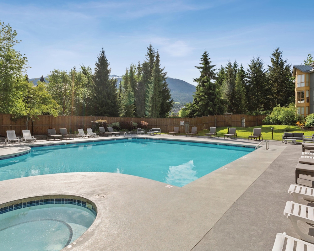 whistler cascade lodge