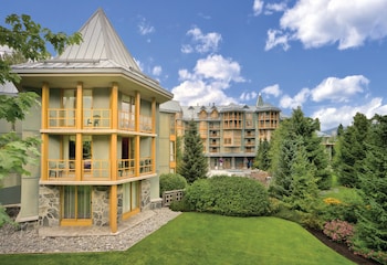 Whistler Cascade Lodge,,3 star