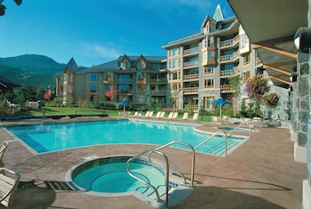 whistler cascade lodge
