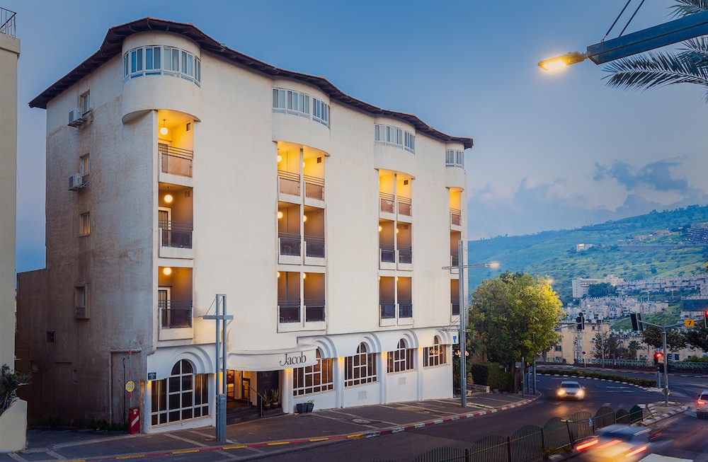 jacob tiberias by jacob hotels