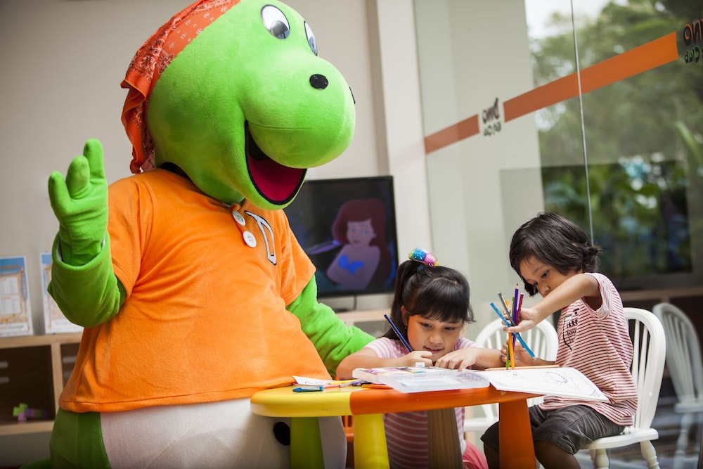 harris hotel seminyak bali