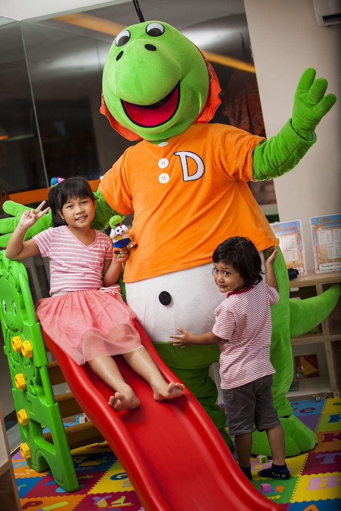 harris hotel seminyak bali