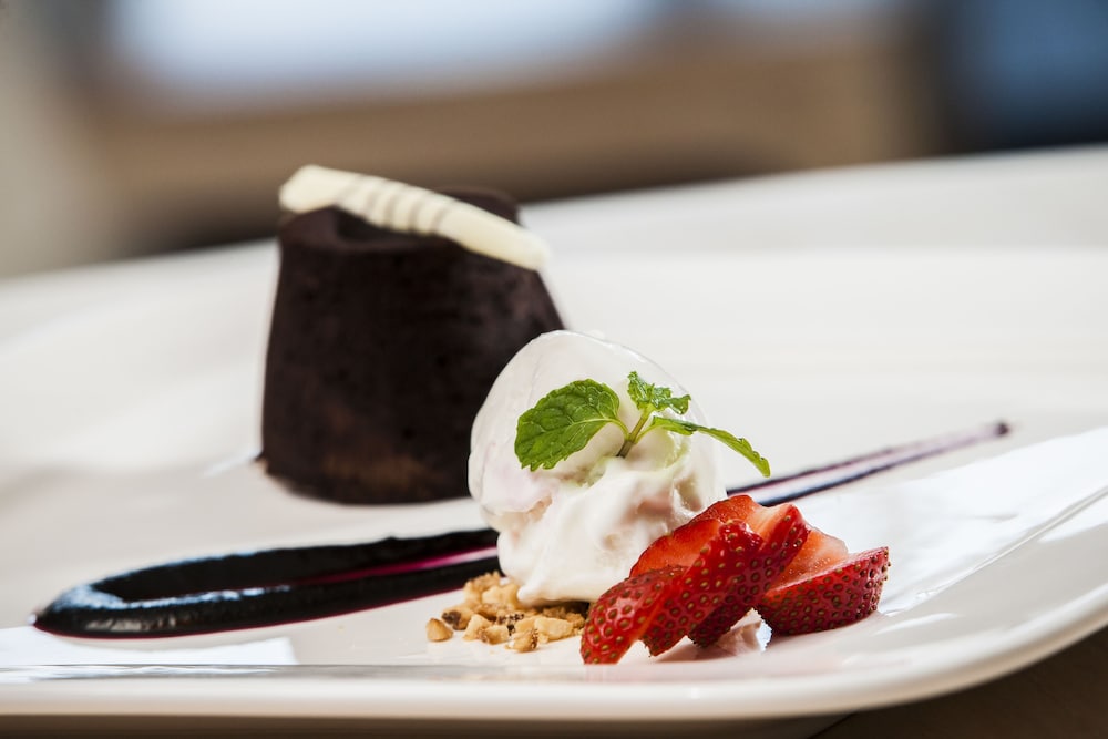 harris hotel seminyak bali