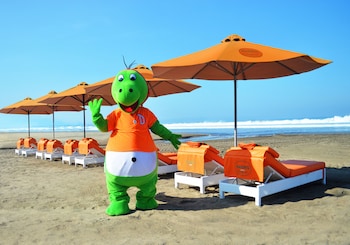 harris hotel seminyak bali