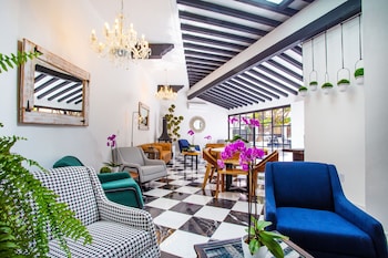 hotel suites mar elena