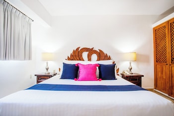 hotel suites mar elena