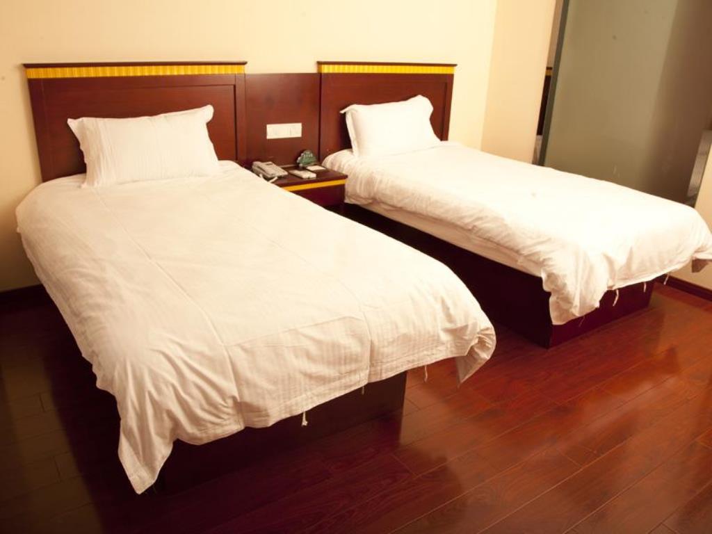 greentree inn shanghai minhang development zone subway station business hotel