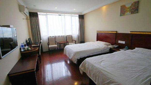 greentree inn shanghai minhang development zone subway station business hotel