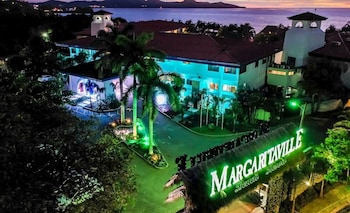 flamingo beach resort and spa