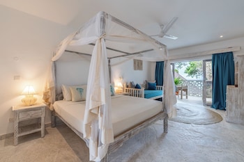 the sands at chale island