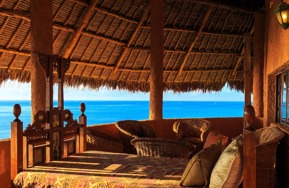 the sands at chale island