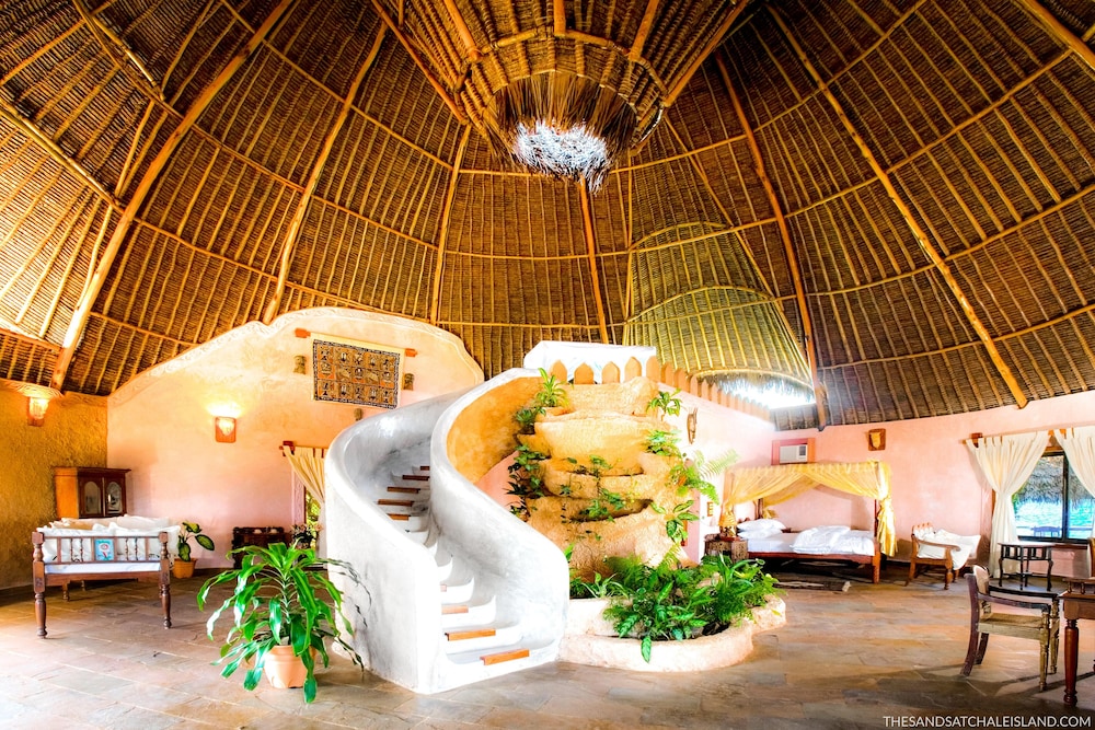 the sands at chale island