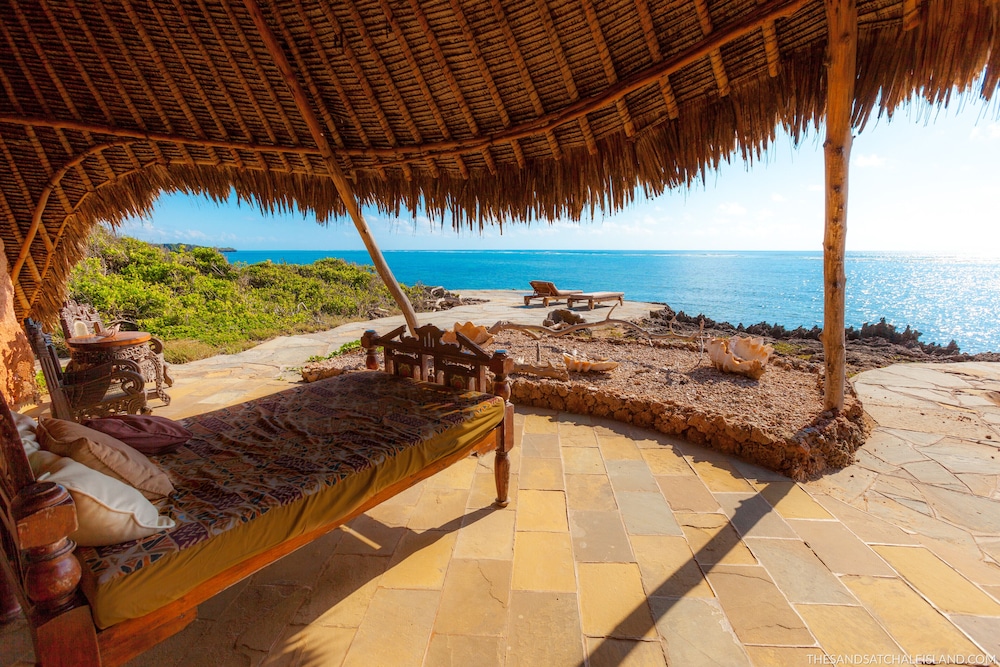 the sands at chale island