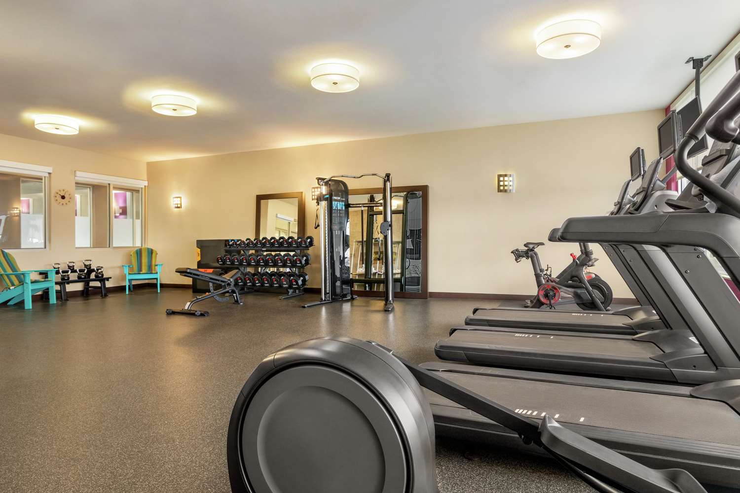 home2 suites by hilton albuquerque downtown university