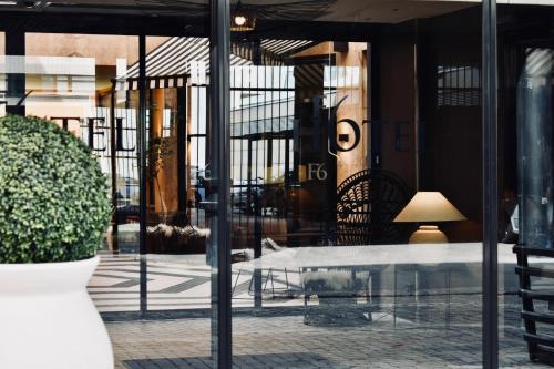 hotel f6
