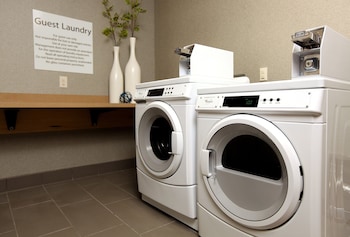 holiday inn express and suites omaha south ralston