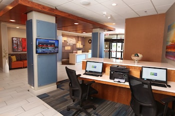 holiday inn express and suites omaha south ralston