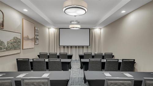 hampton inn and suites by hilton toronto markham