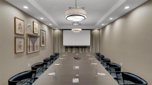 hampton inn and suites by hilton toronto markham