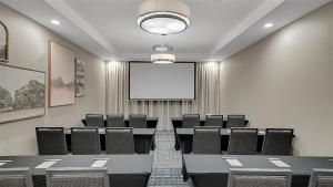 hampton inn and suites by hilton toronto markham