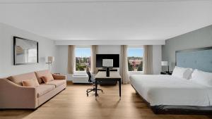 hampton inn and suites by hilton toronto markham
