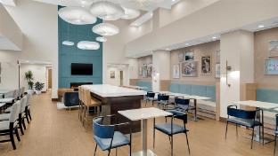 hampton inn and suites by hilton toronto markham
