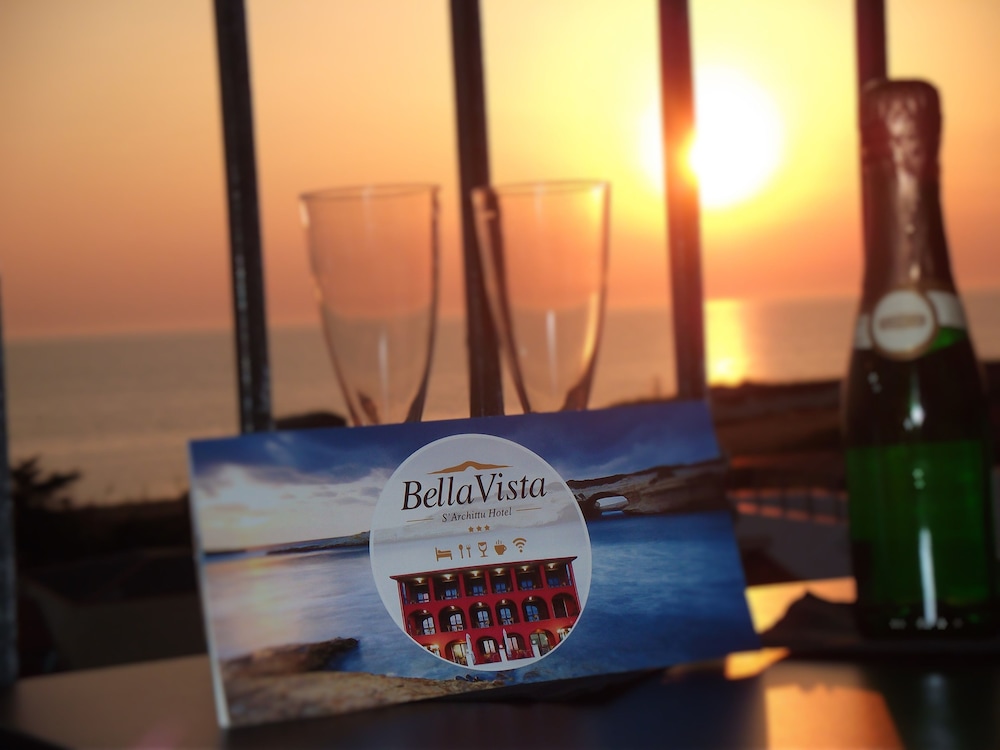 hotel bella vista sarchittu