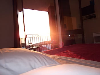 hotel bella vista sarchittu