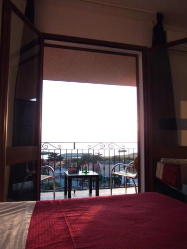 hotel bella vista sarchittu