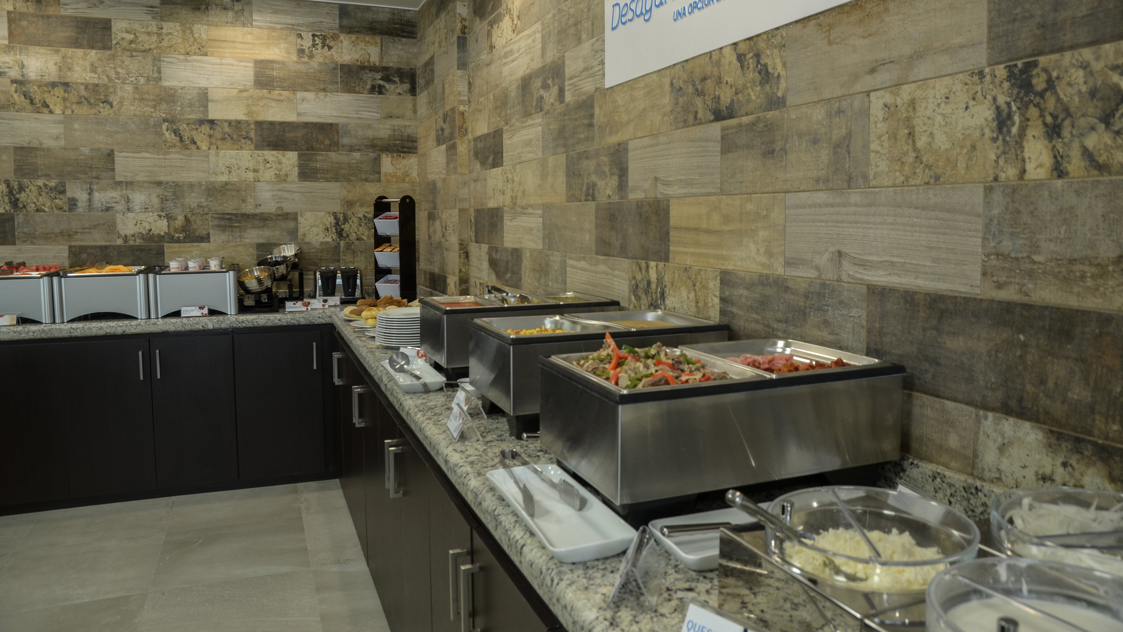 holiday inn express and suites celaya by ihg