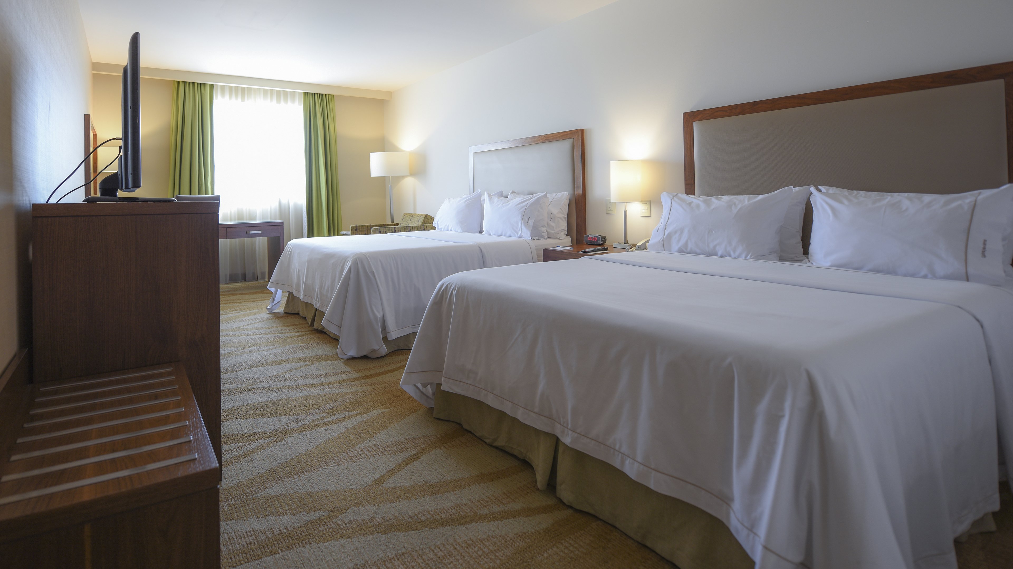 holiday inn express and suites celaya by ihg