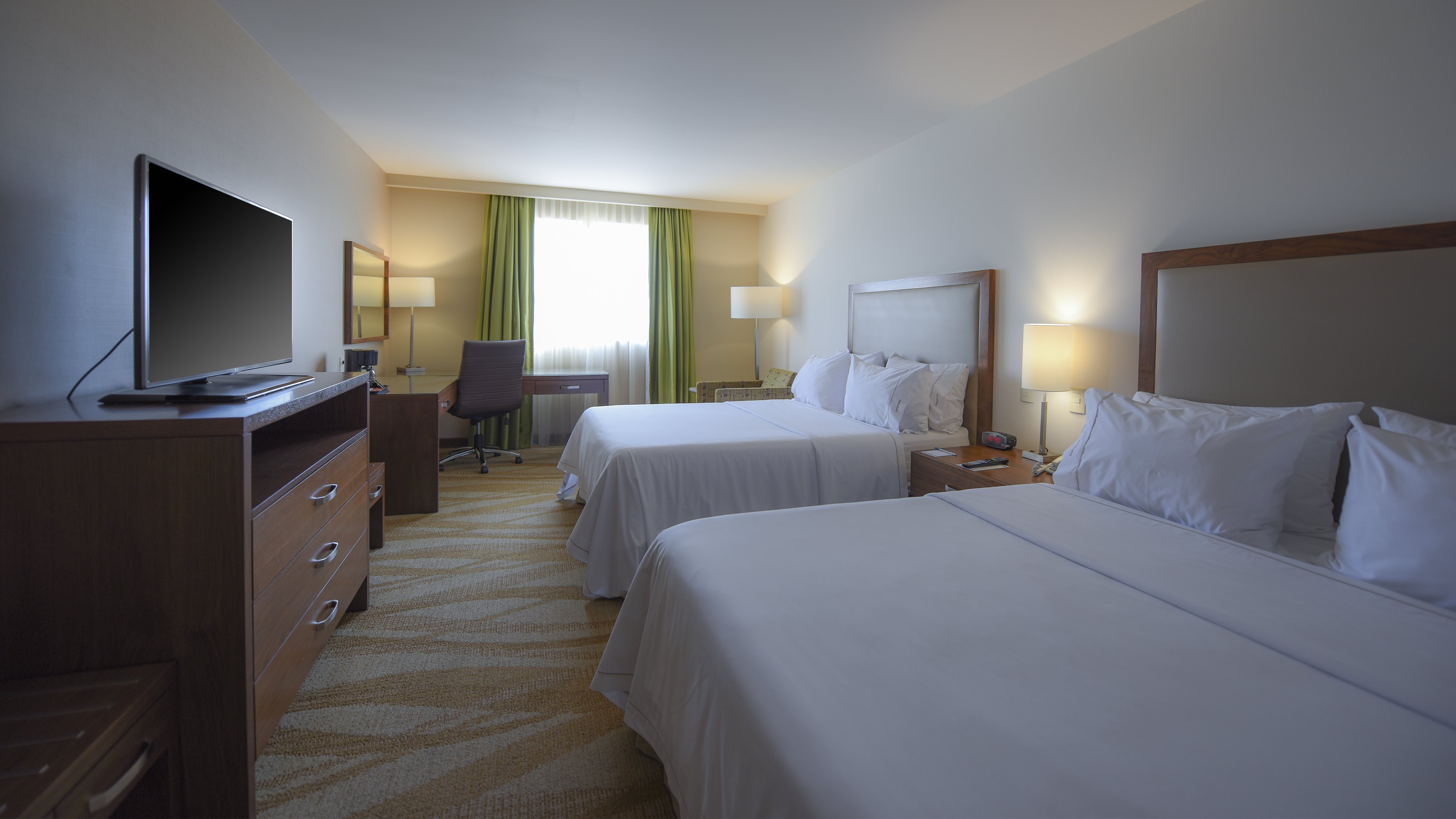 holiday inn express and suites celaya by ihg