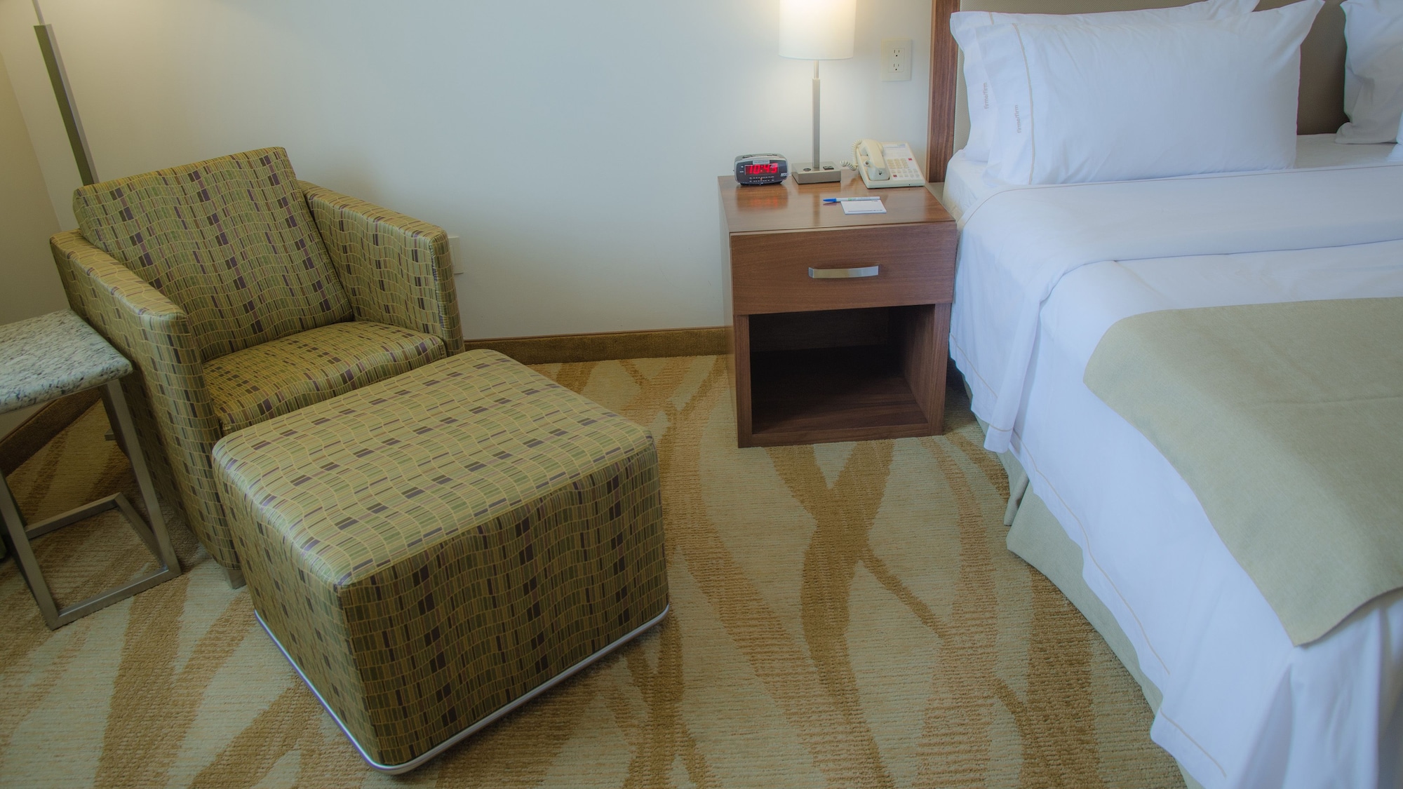 holiday inn express and suites celaya by ihg