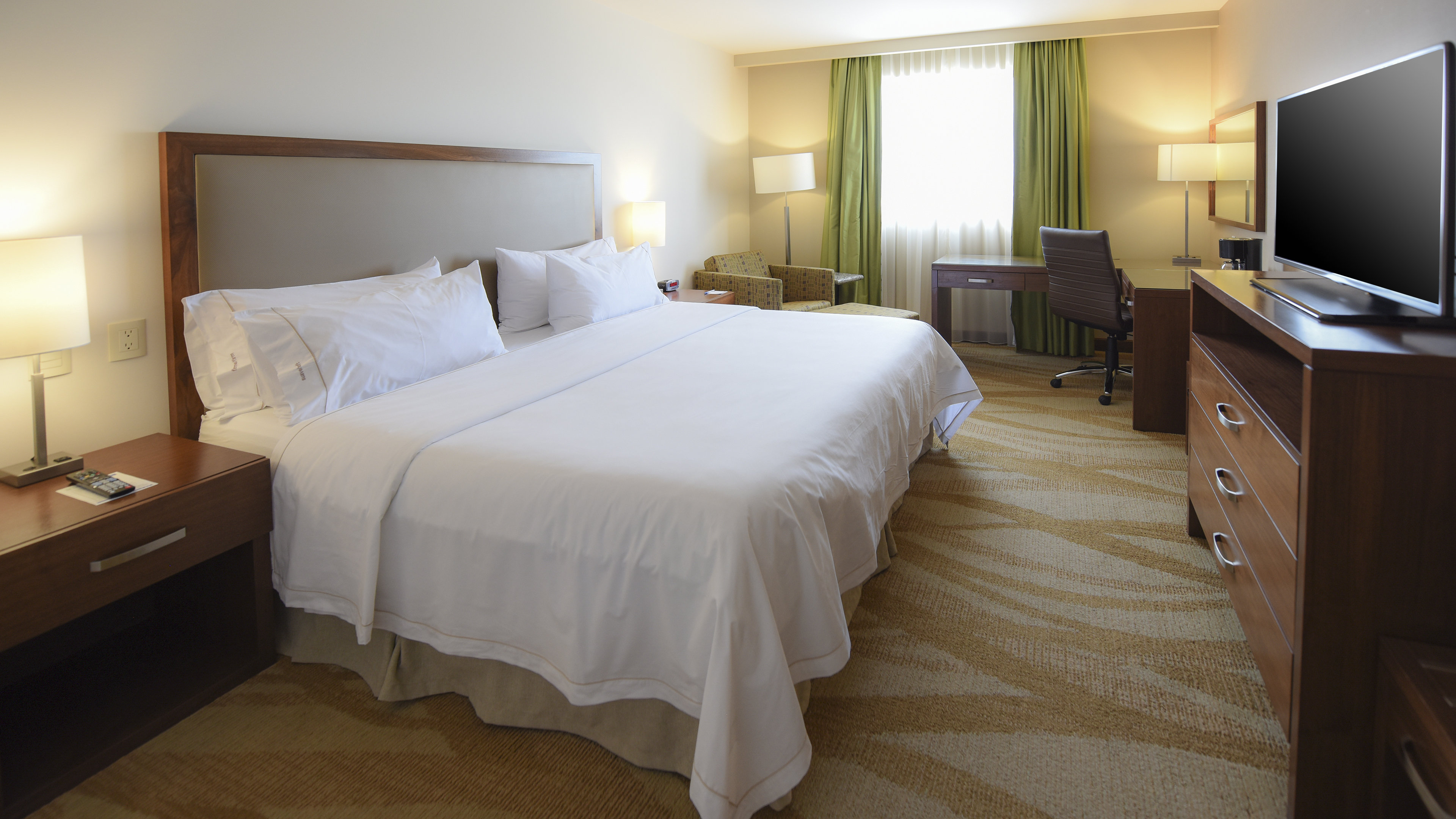 holiday inn express and suites celaya by ihg